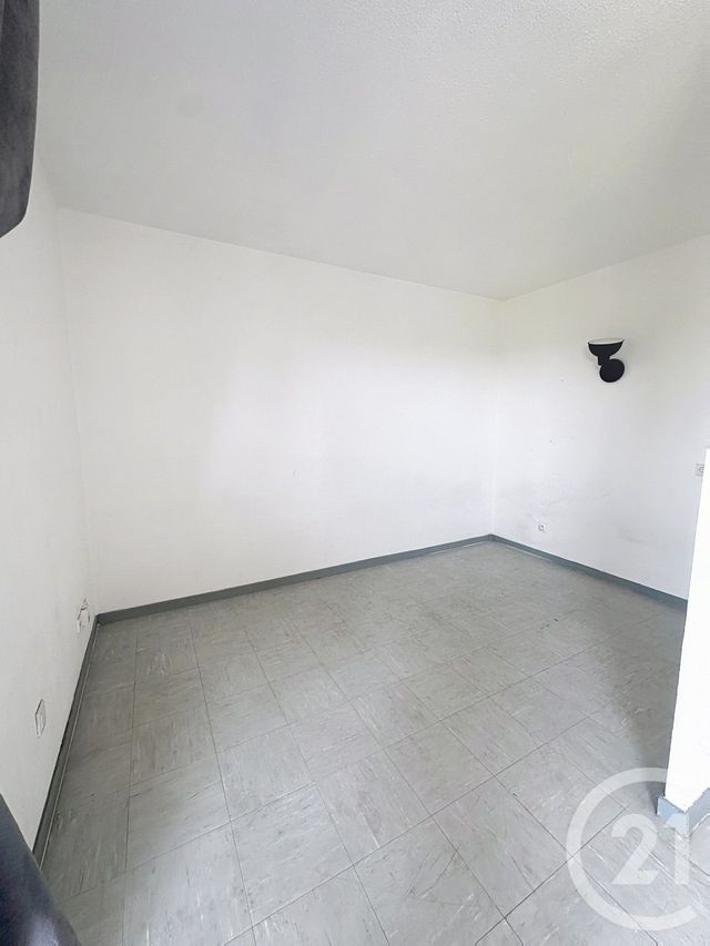 Appartement F1 bis à louer - 2 pièces - 33.9 m2 - ORLEANS - 45 - CENTRE - Century 21 Premium