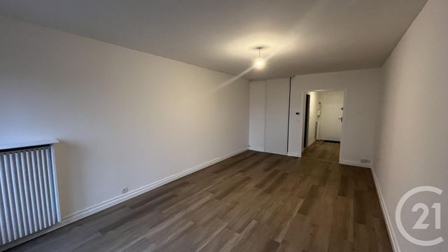 Appartement F1 à louer - 1 pièce - 32.5 m2 - ORLEANS - 45 - CENTRE - Century 21 Premium