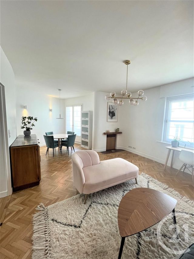 Appartement F3 à vendre - 3 pièces - 79.42 m2 - ORLEANS - 45 - CENTRE - Century 21 Premium