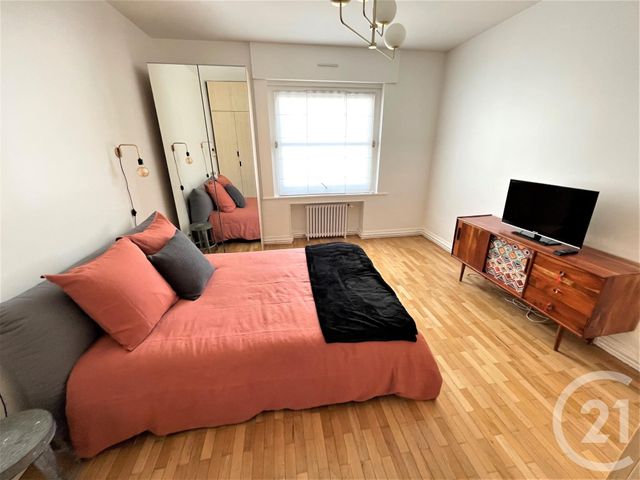 Appartement F3 à vendre - 3 pièces - 79.42 m2 - ORLEANS - 45 - CENTRE - Century 21 Premium