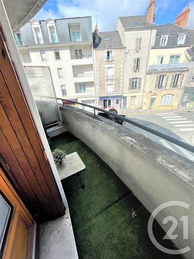 Appartement F3 à vendre - 3 pièces - 79.42 m2 - ORLEANS - 45 - CENTRE - Century 21 Premium
