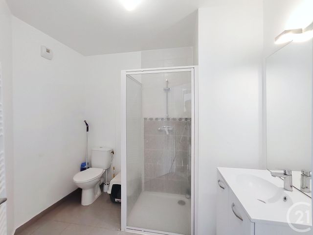 Appartement F2 à vendre - 2 pièces - 48.57 m2 - LA CHAPELLE ST MESMIN - 45 - CENTRE - Century 21 Premium