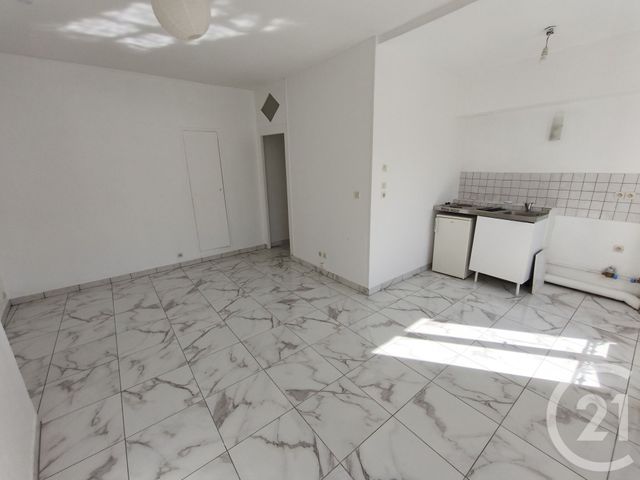 Appartement F1 à vendre - 1 pièce - 26.7 m2 - ORLEANS - 45 - CENTRE - Century 21 Premium