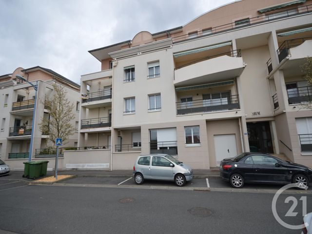 Appartement F3 à louer FLEURY LES AUBRAIS