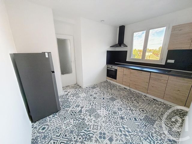Appartement F2 à louer - 2 pièces - 48.35 m2 - ORLEANS - 45 - CENTRE - Century 21 Premium
