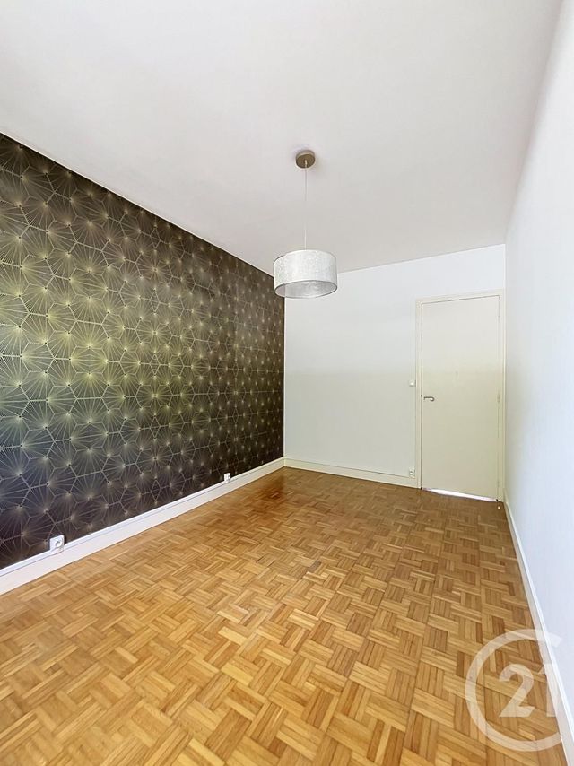 Appartement F3 à louer - 3 pièces - 66.36 m2 - ORLEANS - 45 - CENTRE - Century 21 Premium