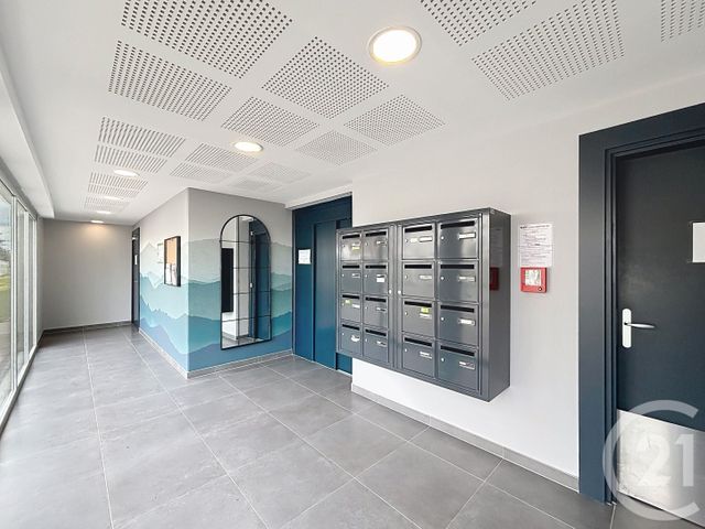 Appartement F1 à louer - 1 pièce - 24.5 m2 - LA CHAPELLE ST MESMIN - 45 - CENTRE - Century 21 Premium