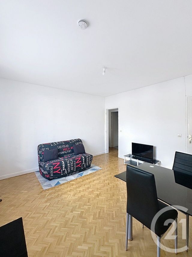 Appartement F1 à louer ORLEANS