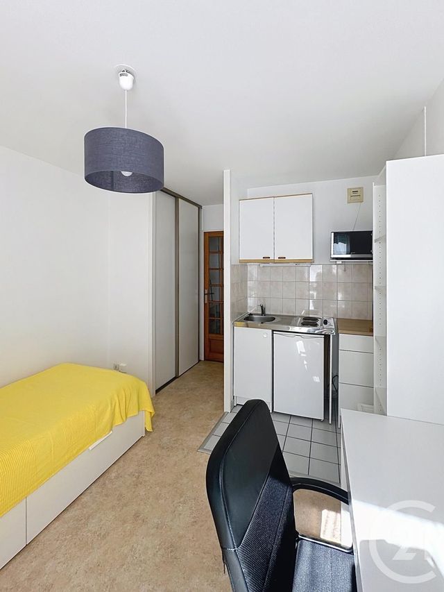 Appartement Studio à louer - 1 pièce - 18.0 m2 - ST JEAN LE BLANC - 45 - CENTRE - Century 21 Premium