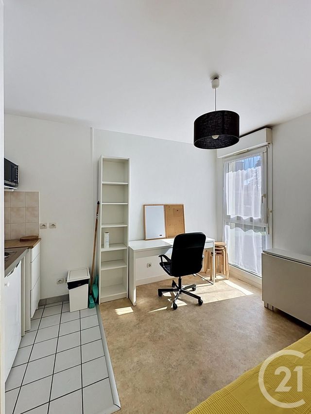 Appartement Studio à louer - 1 pièce - 18.0 m2 - ST JEAN LE BLANC - 45 - CENTRE - Century 21 Premium