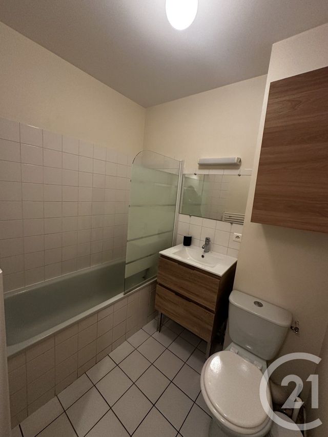 Appartement F2 à louer - 2 pièces - 43.65 m2 - ORLEANS - 45 - CENTRE - Century 21 Premium