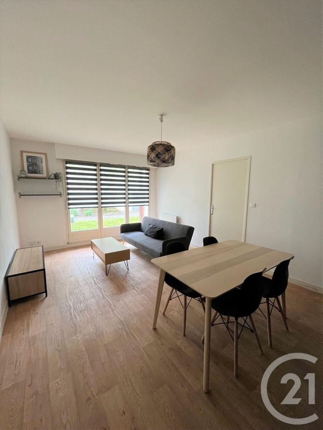 Appartement F2 à louer - 2 pièces - 43.65 m2 - ORLEANS - 45 - CENTRE - Century 21 Premium