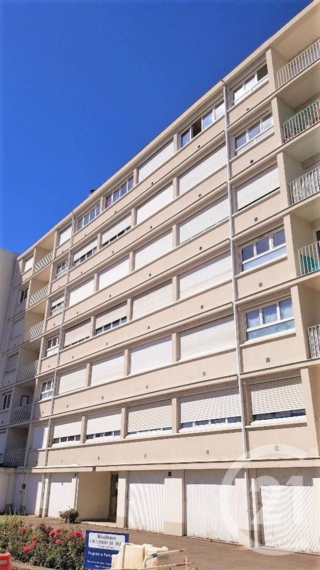 Appartement F2 à louer - 2 pièces - 43.39 m2 - ORLEANS - 45 - CENTRE - Century 21 Premium