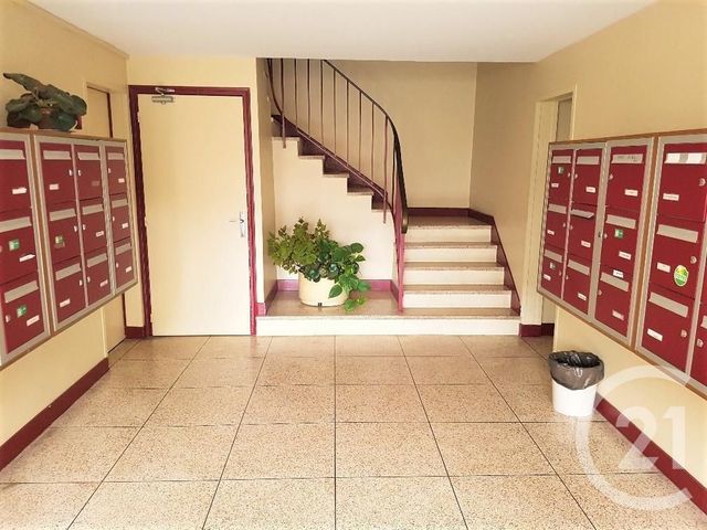 Appartement F2 à louer - 2 pièces - 43.39 m2 - ORLEANS - 45 - CENTRE - Century 21 Premium