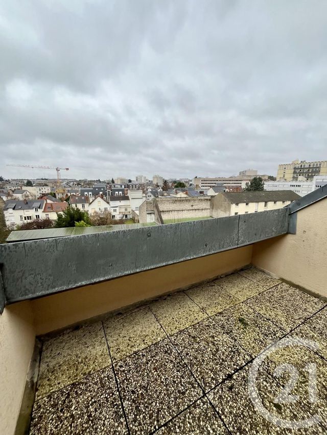 Appartement F2 à louer - 2 pièces - 53.0 m2 - ORLEANS - 45 - CENTRE - Century 21 Premium
