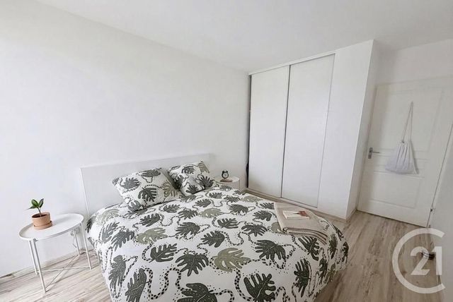 Appartement F3 à louer - 3 pièces - 71.0 m2 - ORLEANS - 45 - CENTRE - Century 21 Premium