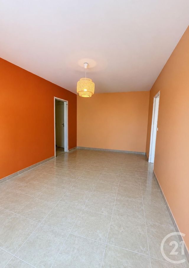 Appartement F2 à louer - 3 pièces - 43.51 m2 - ORLEANS - 45 - CENTRE - Century 21 Premium