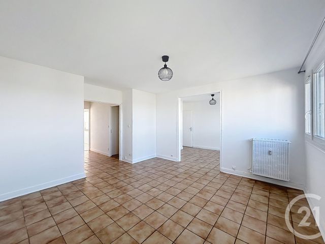 Appartement F3 à louer - 3 pièces - 78.21 m2 - ORLEANS - 45 - CENTRE - Century 21 Premium