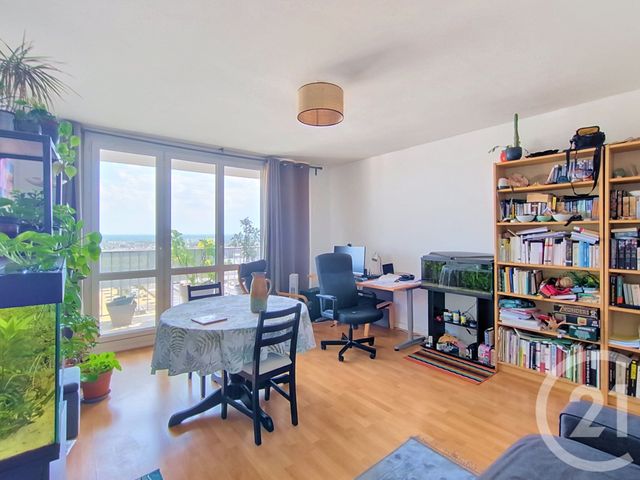 Appartement F2 à vendre - 2 pièces - 62.14 m2 - ORLEANS - 45 - CENTRE - Century 21 Premium