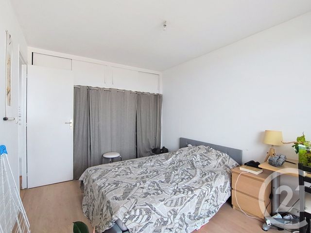 Appartement F2 à vendre - 2 pièces - 62.14 m2 - ORLEANS - 45 - CENTRE - Century 21 Premium