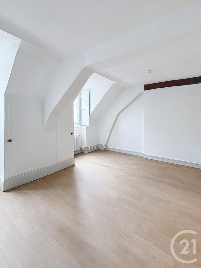 Appartement F4 à louer - 4 pièces - 92.41 m2 - ORLEANS - 45 - CENTRE - Century 21 Premium