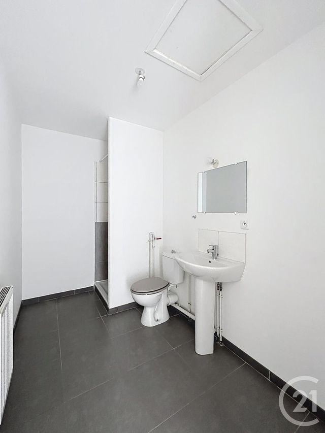 Appartement F3 à louer - 3 pièces - 66.7 m2 - ORLEANS - 45 - CENTRE - Century 21 Premium