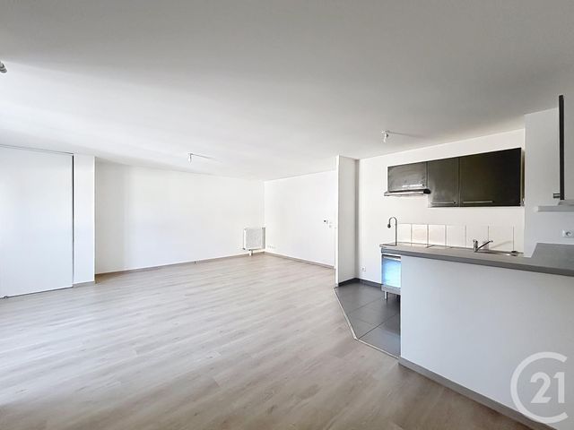 Appartement F3 à louer - 3 pièces - 66.7 m2 - ORLEANS - 45 - CENTRE - Century 21 Premium