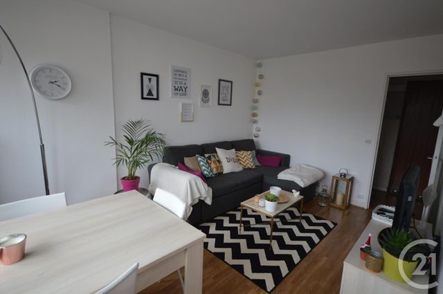 Appartement F2 à louer - 2 pièces - 50.53 m2 - ORLEANS - 45 - CENTRE - Century 21 Premium
