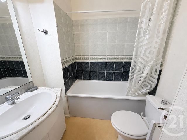 Appartement F1 à louer - 1 pièce - 25.05 m2 - ORLEANS - 45 - CENTRE - Century 21 Premium