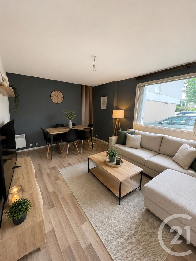 Appartement F2 à vendre ST JEAN DE BRAYE