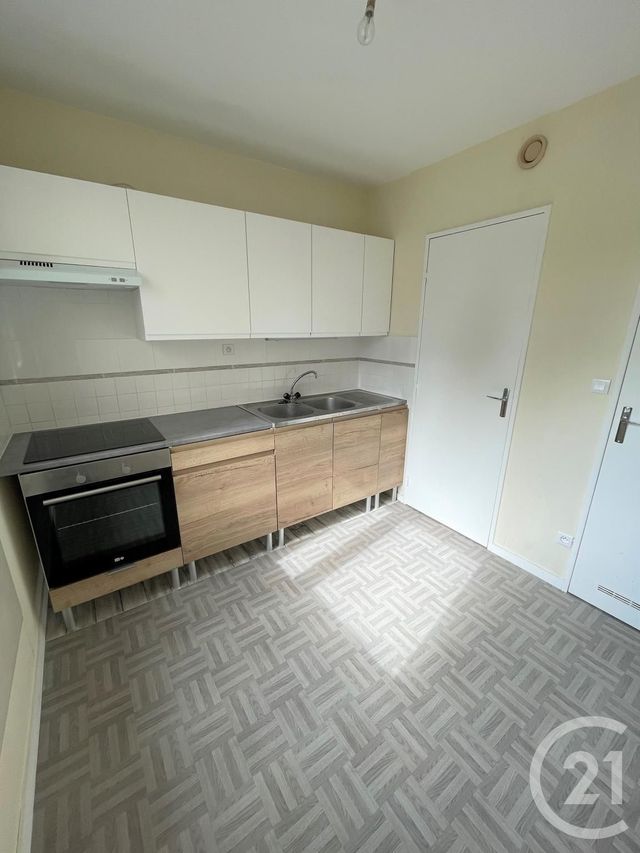 Appartement F2 à vendre - 2 pièces - 49.18 m2 - ST JEAN DE BRAYE - 45 - CENTRE - Century 21 Premium