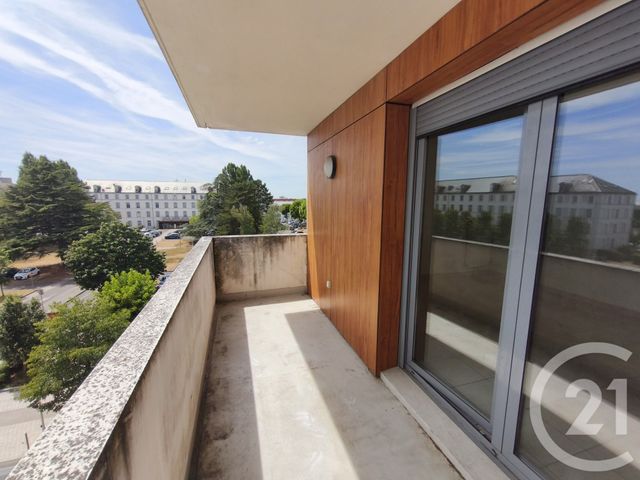 Appartement F3 à vendre - 3 pièces - 69.52 m2 - ORLEANS - 45 - CENTRE - Century 21 Premium