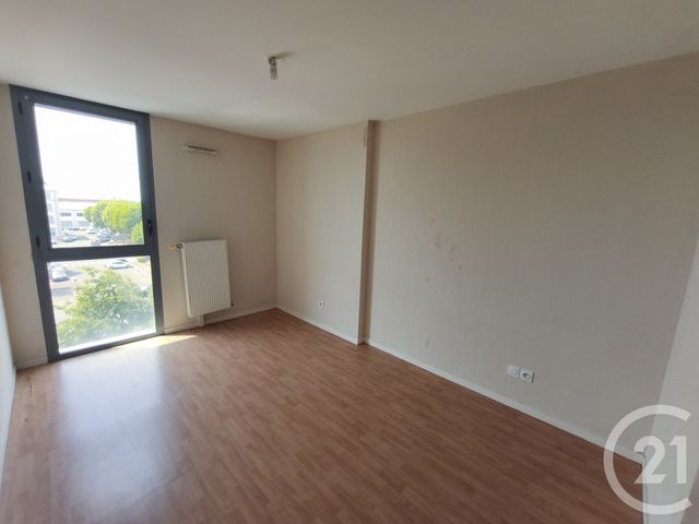 Appartement F3 à vendre - 3 pièces - 69.52 m2 - ORLEANS - 45 - CENTRE - Century 21 Premium
