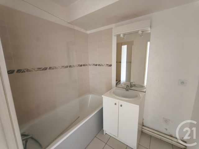 Appartement F3 à vendre - 3 pièces - 69.52 m2 - ORLEANS - 45 - CENTRE - Century 21 Premium