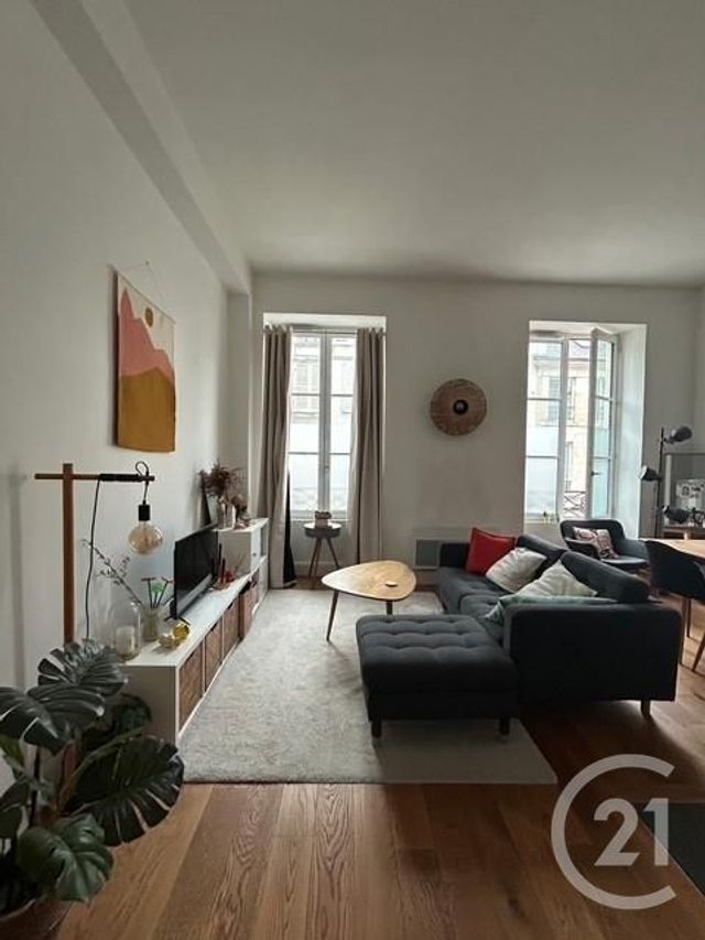 Appartement F2 à louer - 2 pièces - 41.15 m2 - ORLEANS - 45 - CENTRE - Century 21 Premium