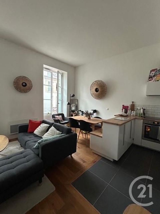 Appartement F2 à louer - 2 pièces - 41.15 m2 - ORLEANS - 45 - CENTRE - Century 21 Premium