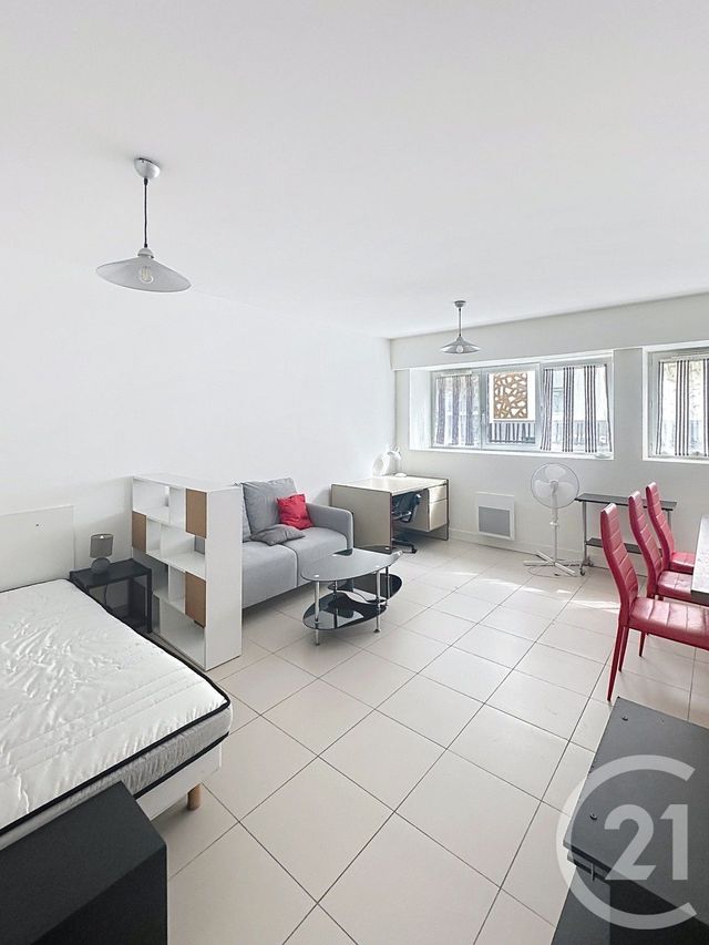 Appartement F1 à louer - 1 pièce - 28.6 m2 - ORLEANS - 45 - CENTRE - Century 21 Premium