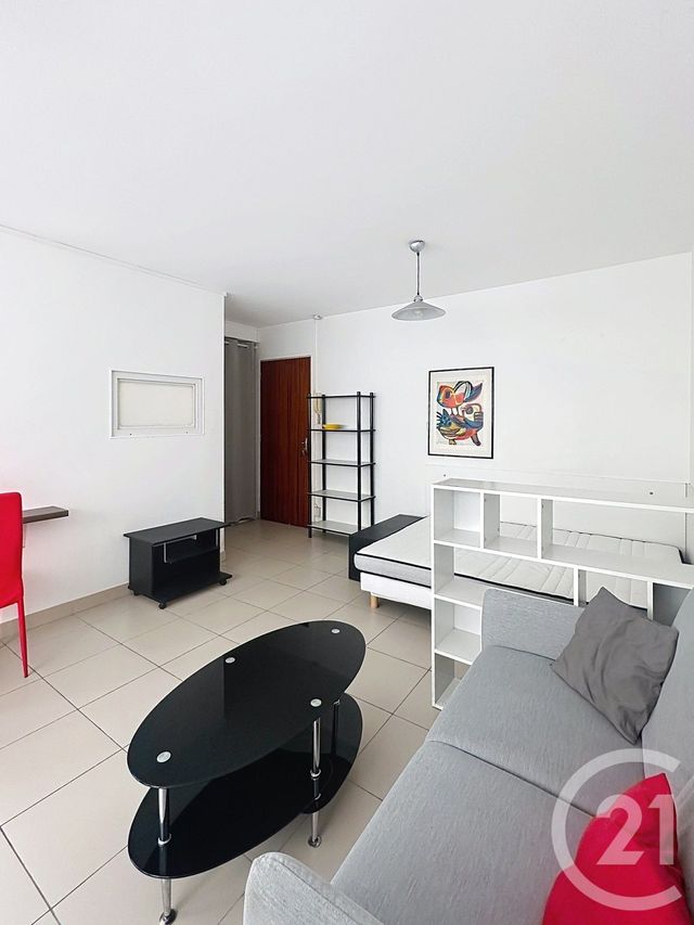 Appartement F1 à louer - 1 pièce - 28.6 m2 - ORLEANS - 45 - CENTRE - Century 21 Premium