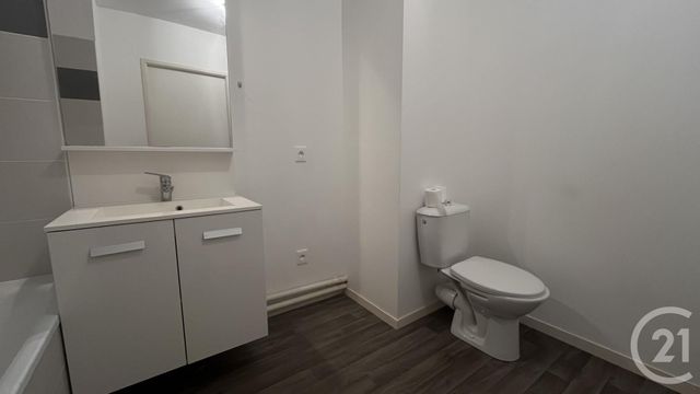 Appartement F2 à louer - 2 pièces - 41.7 m2 - LA CHAPELLE ST MESMIN - 45 - CENTRE - Century 21 Premium