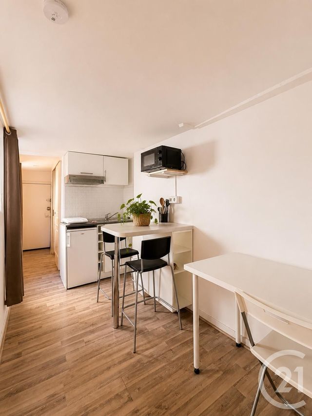 Appartement F1 à louer - 1 pièce - 17.77 m2 - ORLEANS - 45 - CENTRE - Century 21 Premium
