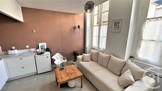 Appartement F2 à louer - 2 pièces - 36.0 m2 - ORLEANS - 45 - CENTRE - Century 21 Premium