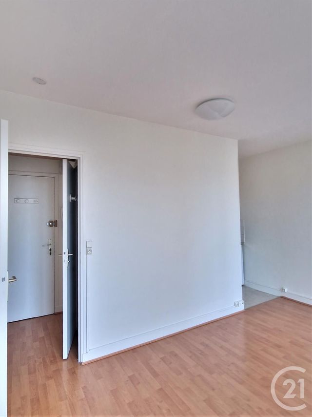 Appartement Studio à vendre - 1 pièce - 16.2 m2 - ORLEANS - 45 - CENTRE - Century 21 Premium