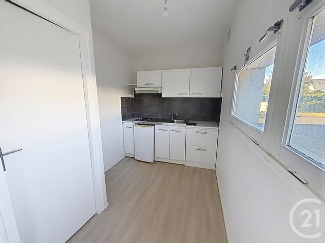 Appartement Studio à louer - 1 pièce - 26.44 m2 - ST JEAN DE BRAYE - 45 - CENTRE - Century 21 Premium
