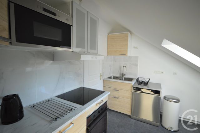 Appartement F2 à louer - 2 pièces - 37.28 m2 - ST JEAN DE BRAYE - 45 - CENTRE - Century 21 Premium