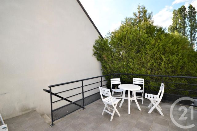 Appartement F2 à louer - 2 pièces - 37.28 m2 - ST JEAN DE BRAYE - 45 - CENTRE - Century 21 Premium