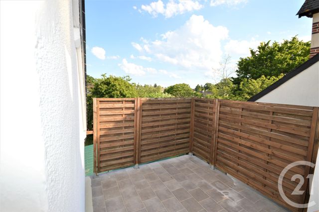 Appartement F2 à louer - 2 pièces - 37.28 m2 - ST JEAN DE BRAYE - 45 - CENTRE - Century 21 Premium