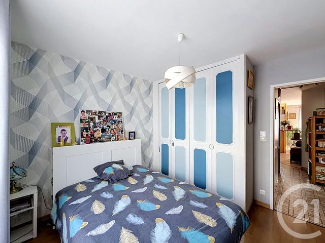 Appartement T4 à vendre - 4 pièces - 75.35 m2 - ST JEAN DE LA RUELLE - 45 - CENTRE - Century 21 Premium