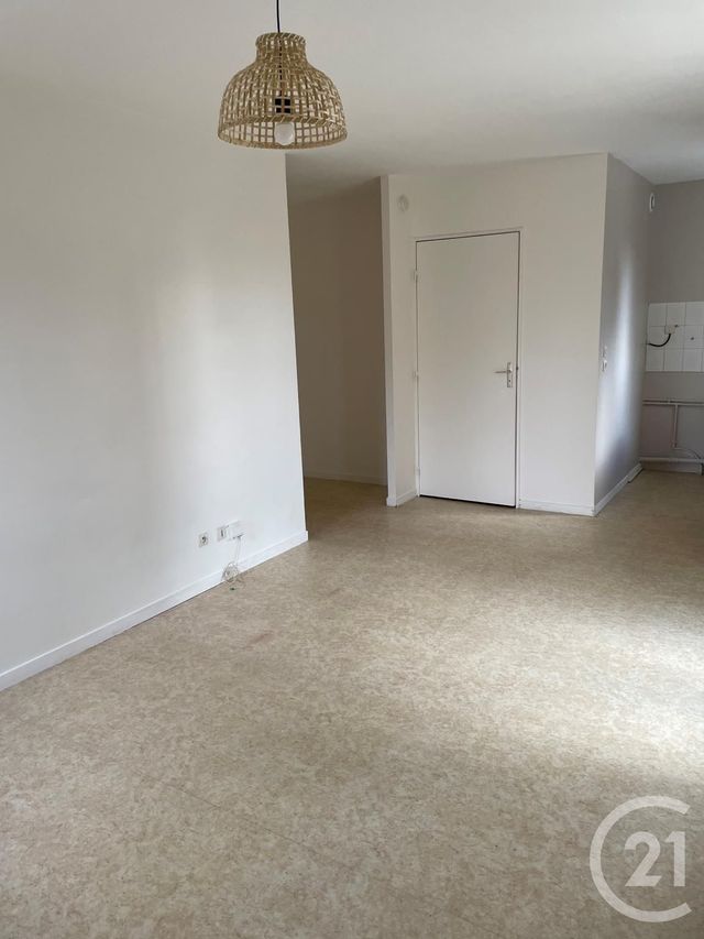 Appartement Studio à louer - 1 pièce - 24.14 m2 - ORLEANS - 45 - CENTRE - Century 21 Premium