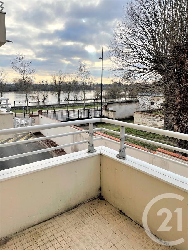 Appartement Studio à louer - 1 pièce - 24.14 m2 - ORLEANS - 45 - CENTRE - Century 21 Premium