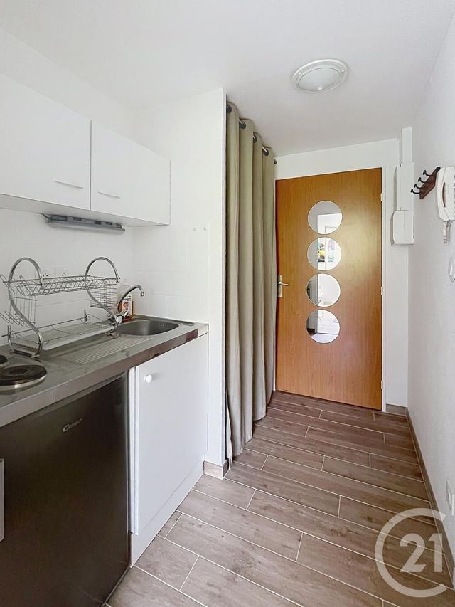 Appartement F1 à louer - 1 pièce - 19.79 m2 - ORLEANS - 45 - CENTRE - Century 21 Premium